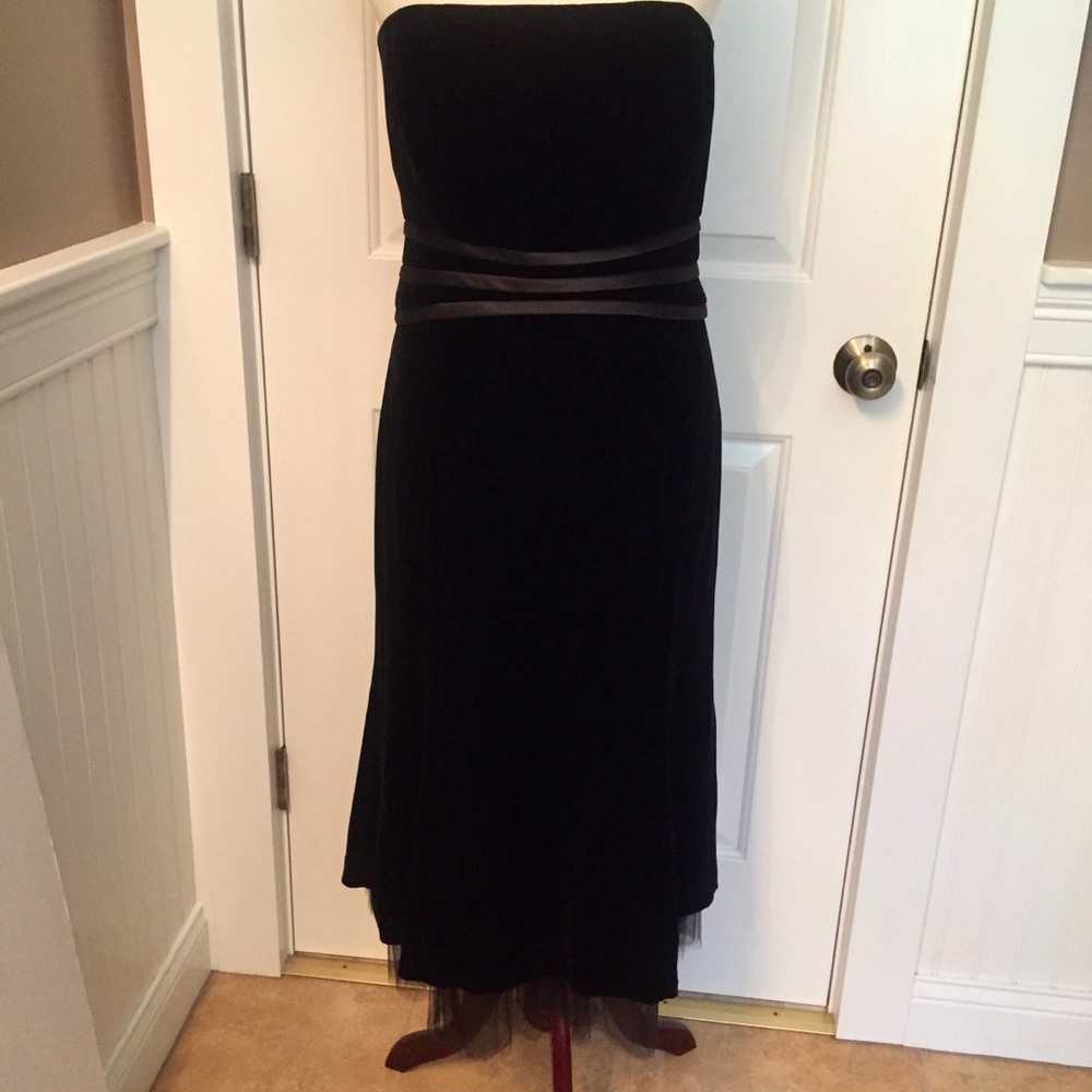 TALBOTS DRESS NEW STRAPLESS BLACK VELVET TULLE Size 8 NWT